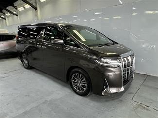 2021 Toyota Alphard - Thumbnail