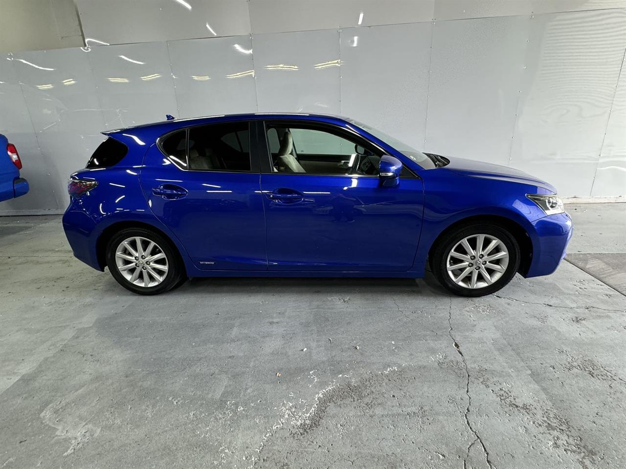 2012 Lexus CT200H