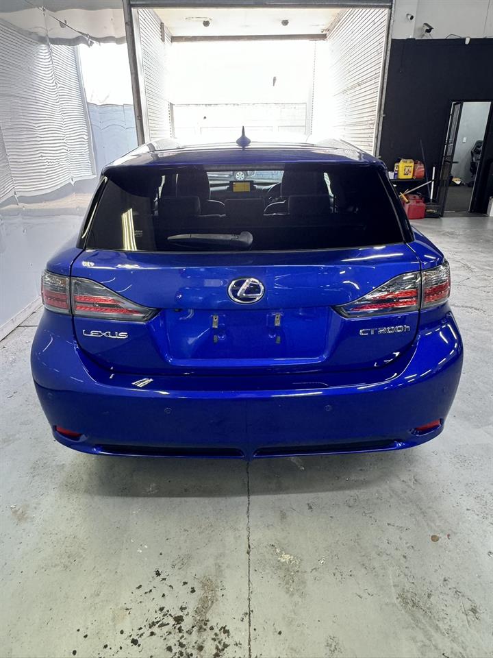 2012 Lexus CT200H