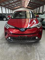 2017 Toyota C-HR - Thumbnail