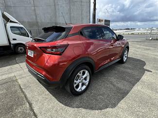 2021 Nissan Juke - Thumbnail