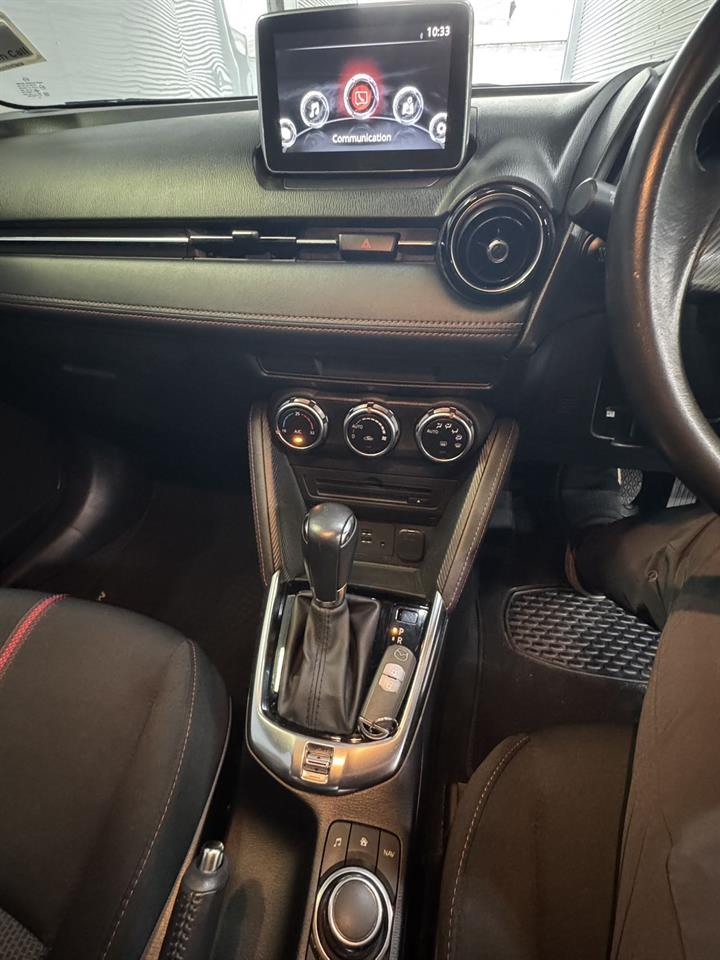 2016 Mazda Mazda2