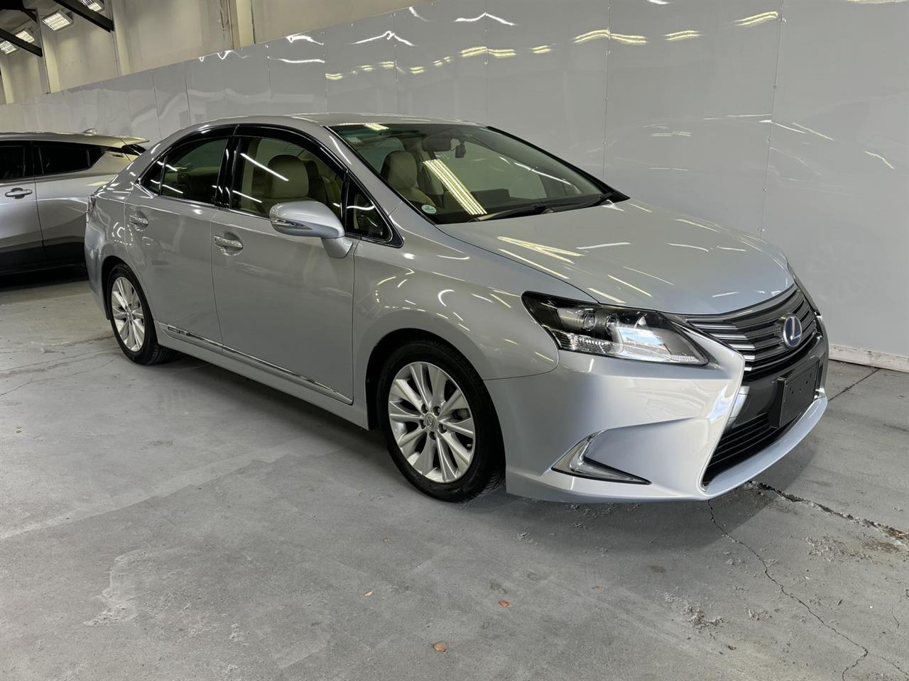 2013 Lexus HS250h